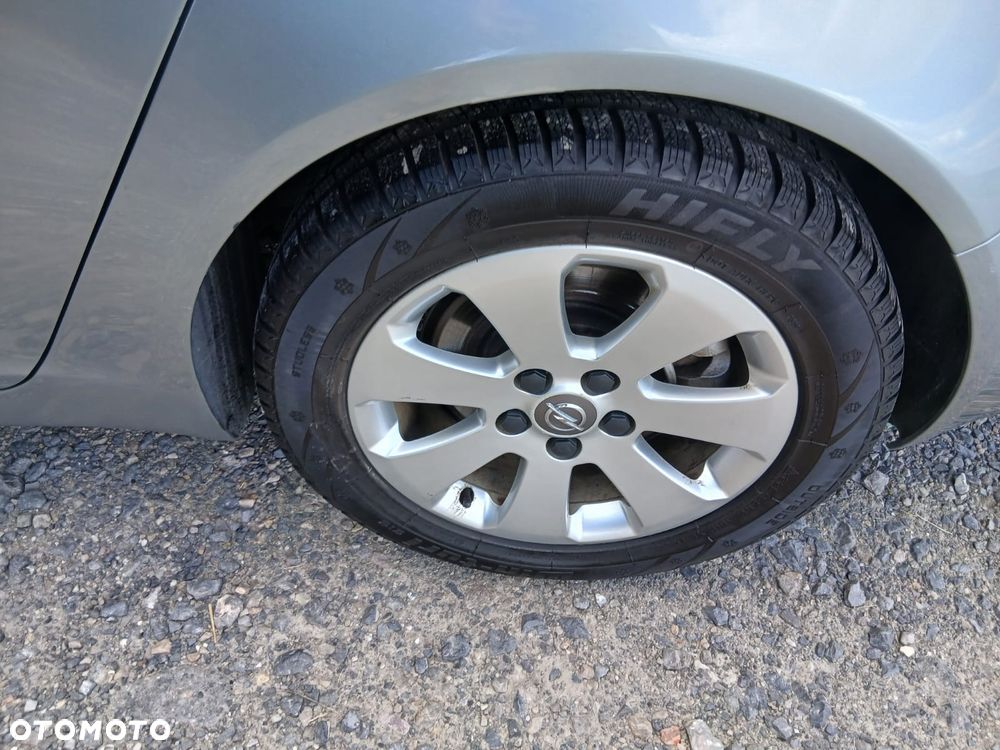 Opel Insignia 1.6 Turbo - 37