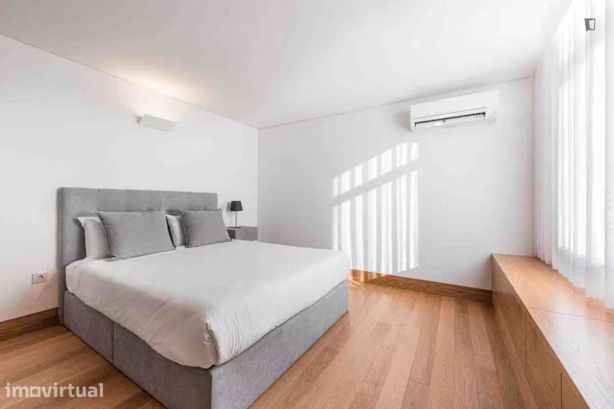 Apartamento com 4 quartos - localizado em Santo Ildefonso Porto - Grande imagem: 4/20