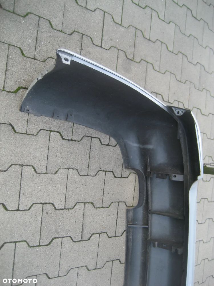 mazda 626 ge 92-95r zderzak tył ga7b50221 - 7