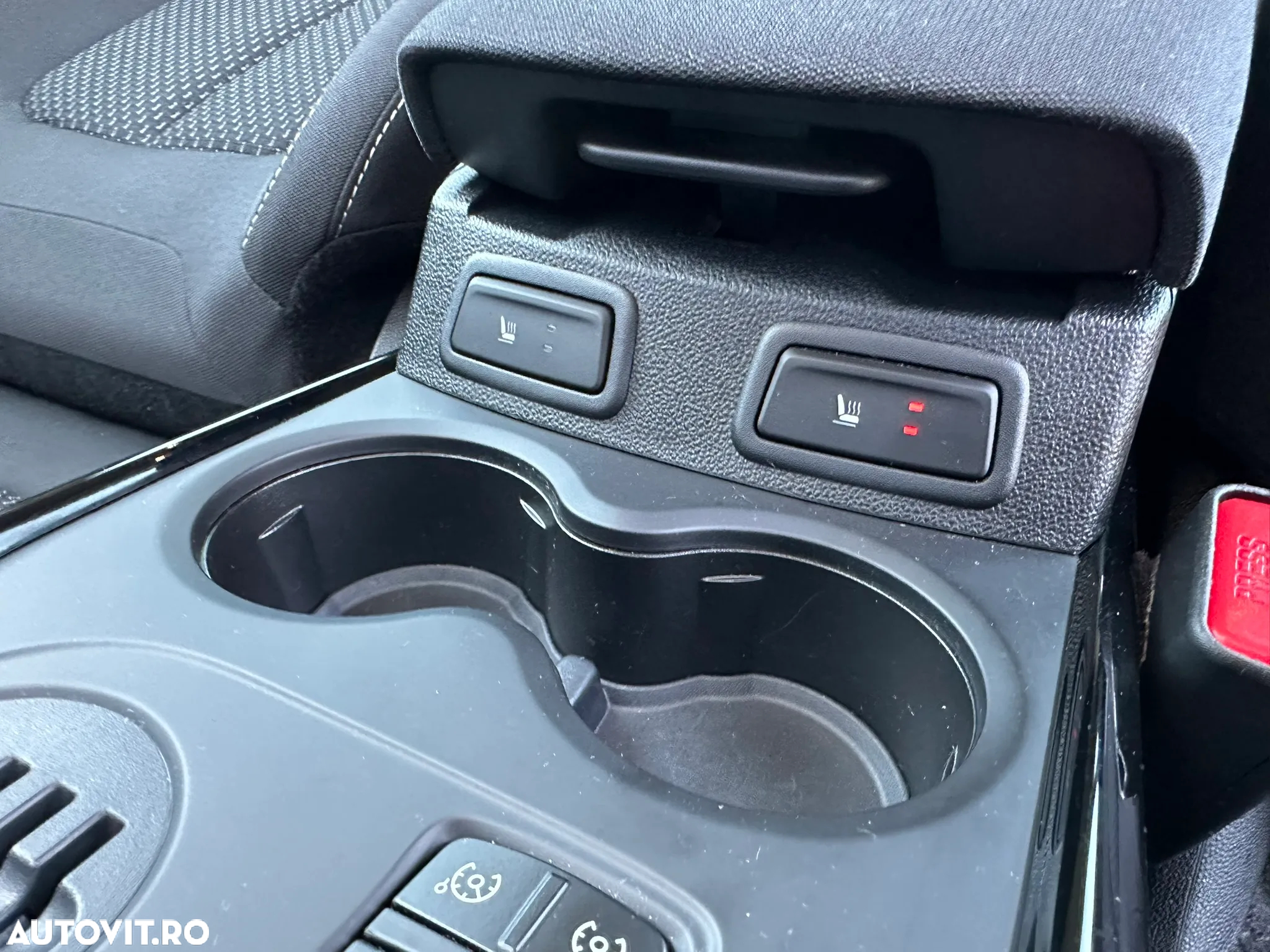 Renault Kadjar Energy dCi 130 Bose Edition - 28