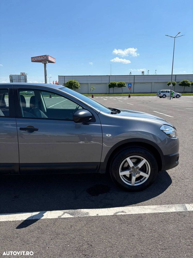 Nissan Qashqai - 10