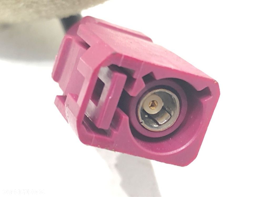 ANTENA GPS  RENAULT CLIO V (B7_) 2019 - 2022 1.0 TCe 100 (B7MT) 74 kW [101 KM] benzyna 2019 - 2022 - 3