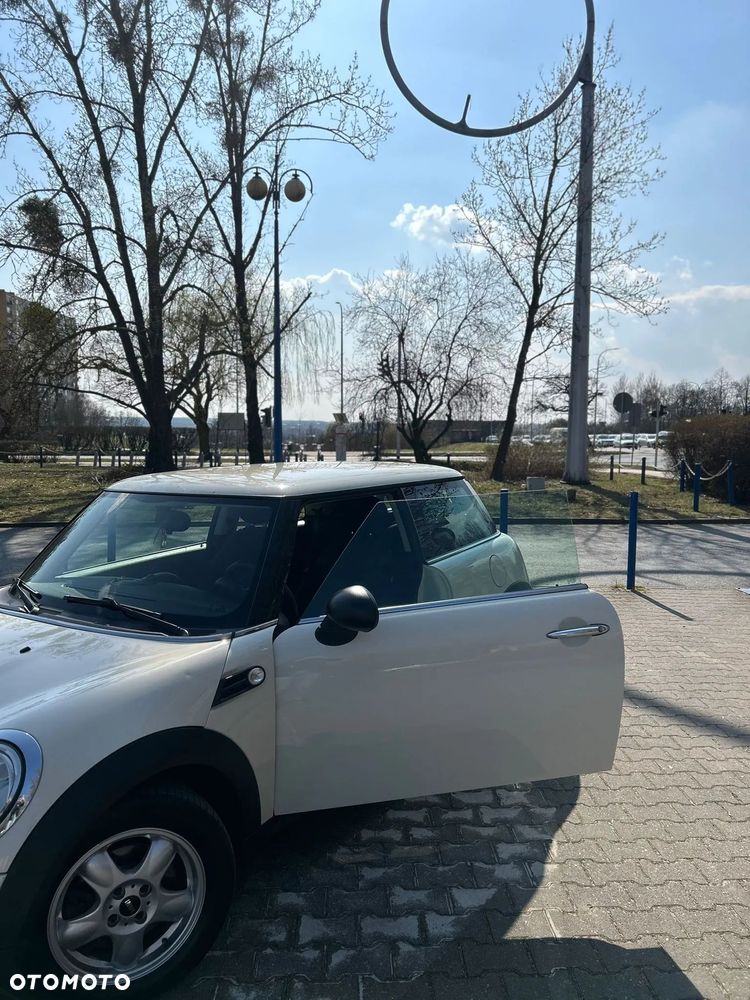 MINI ONE - 9