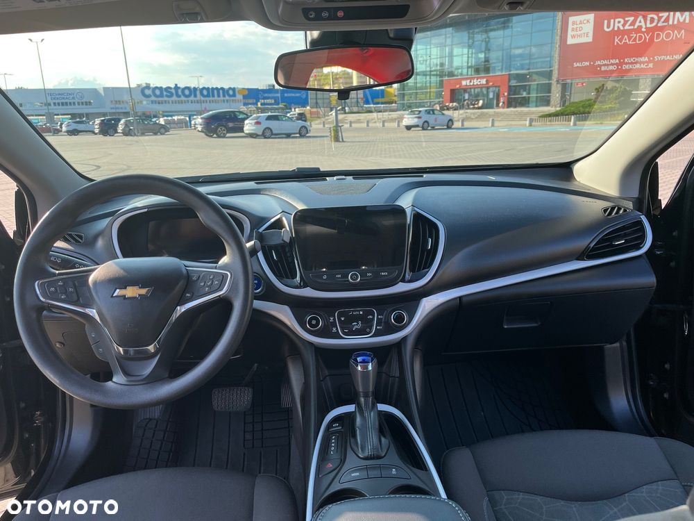 Chevrolet Volt - 17