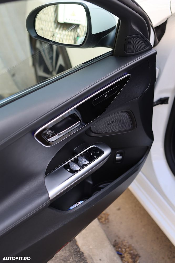 Mercedes-Benz C 200 4MATIC 9G-TRONIC - 10