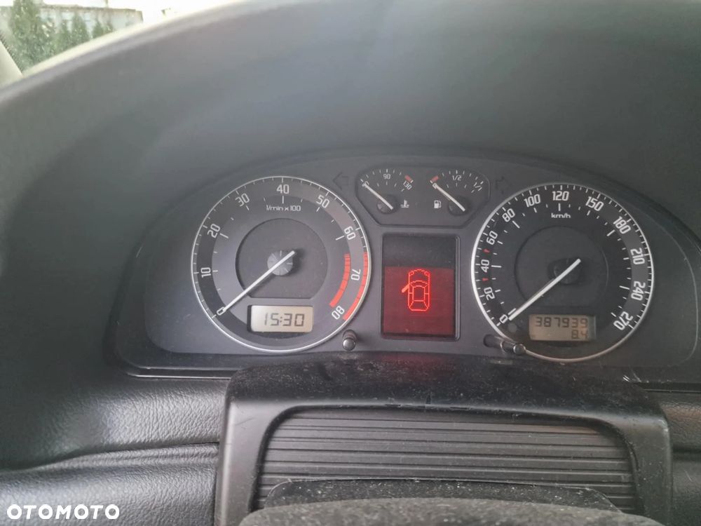 Skoda Superb 2.8 V6 Elegance - 11