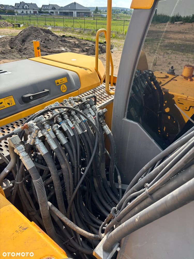 Volvo EW140D - 12