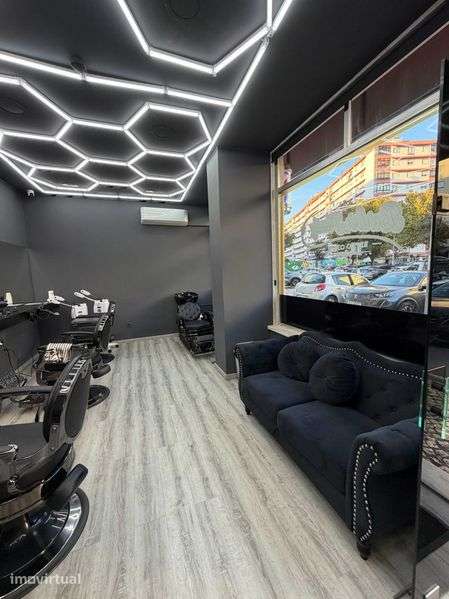 Barbearia totalmente renovada à venda em Amadora - Grande imagem: 4/12