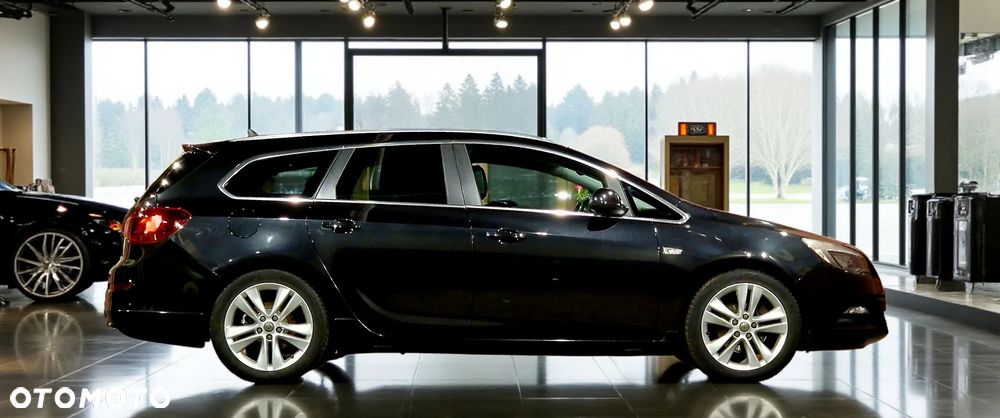 Opel Astra 1.6 Turbo Sports Tourer Design Edition - 2