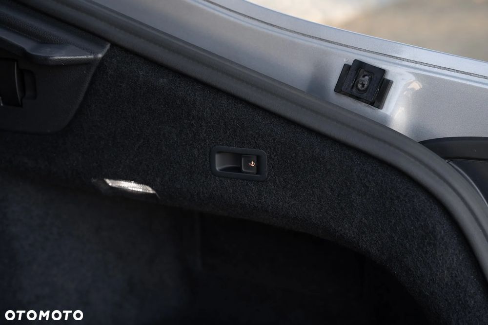 Volkswagen Arteon 2.0 TDI SCR DSG - 7