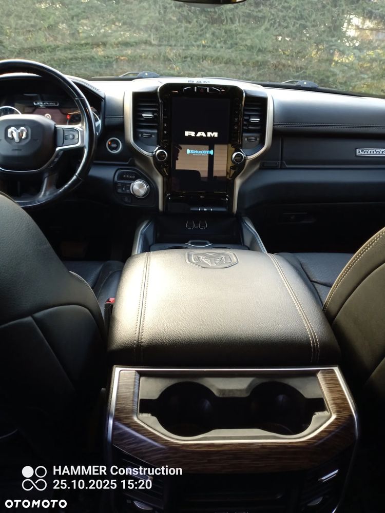 RAM 1500 Quad Cab Laramie - 21