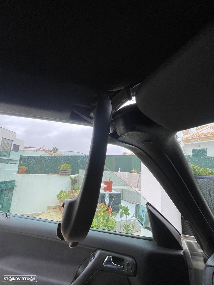 VW Golf Cabriolet 1.6 - 12