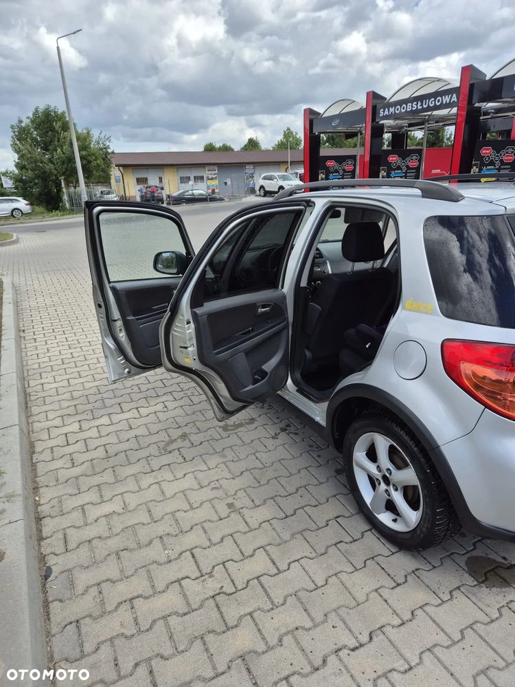Suzuki SX4 1.6 GLX / Comfort - 6
