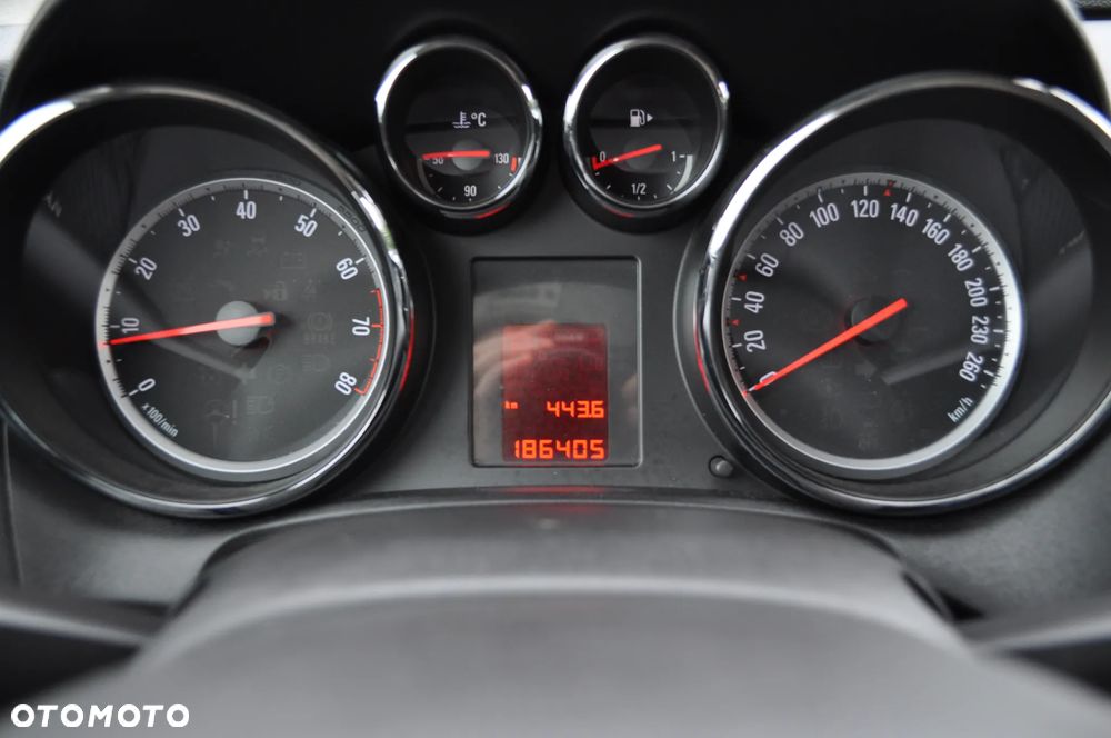 Opel Astra 1.4 Turbo Active - 25