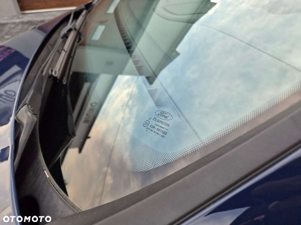 Ford Galaxy - 12