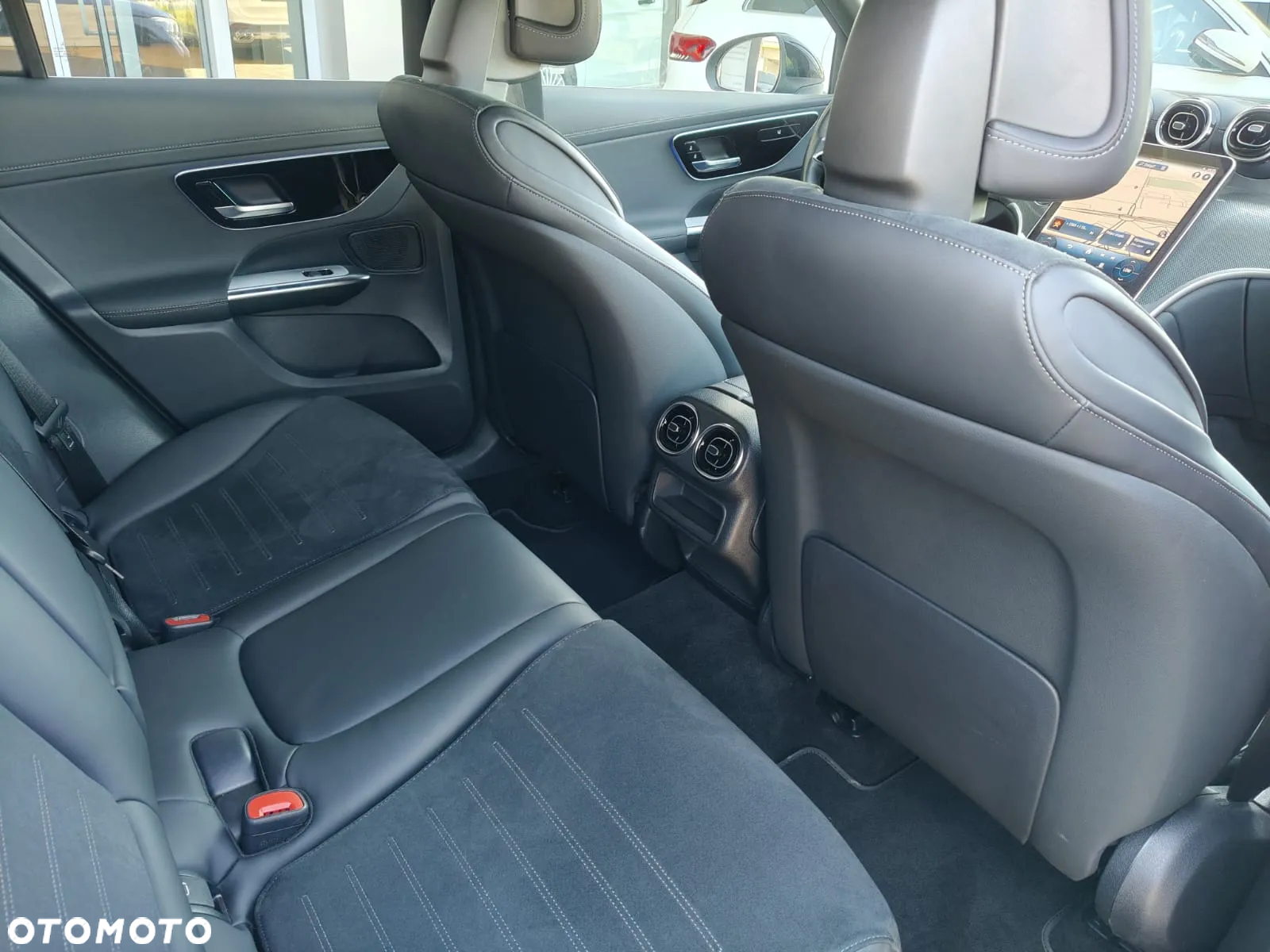 Mercedes-Benz GLC 220 d mHEV 4-Matic AMG Line - 19