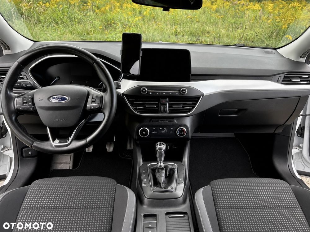 Ford Focus - 18