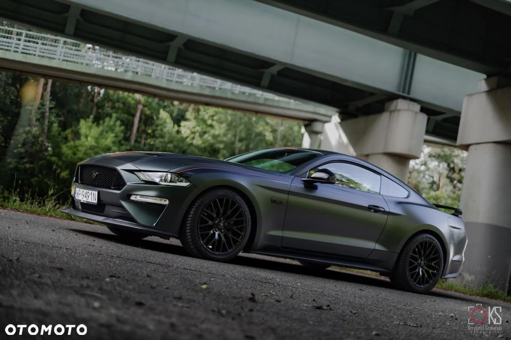 Ford Mustang - 12