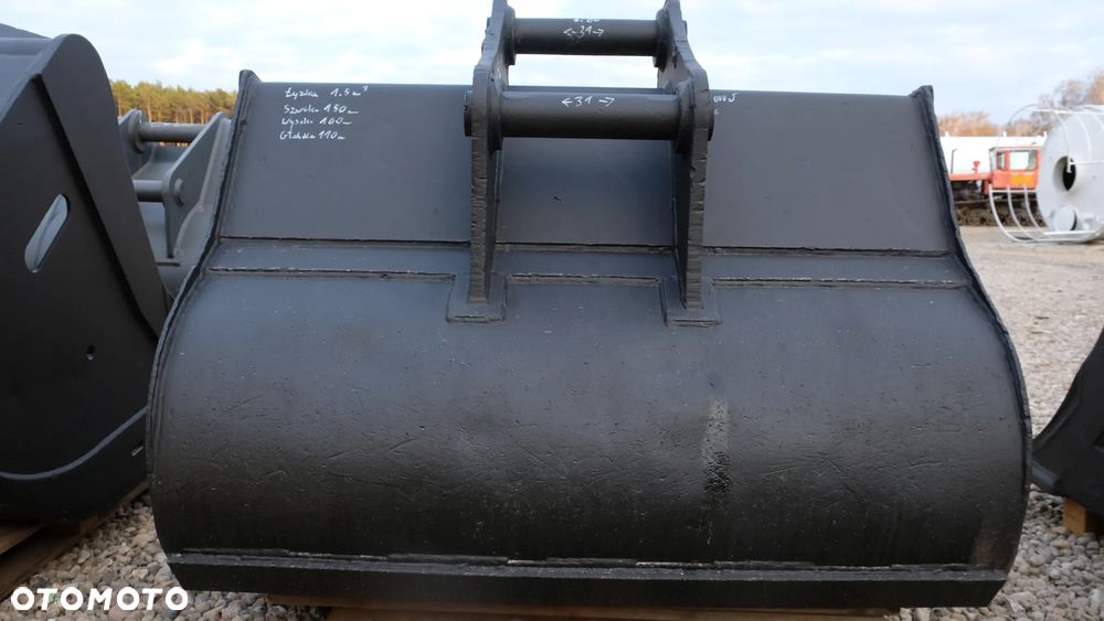 łyżka do koparki 1.5m3 20-28 ton sworznie fi 80mm - 8
