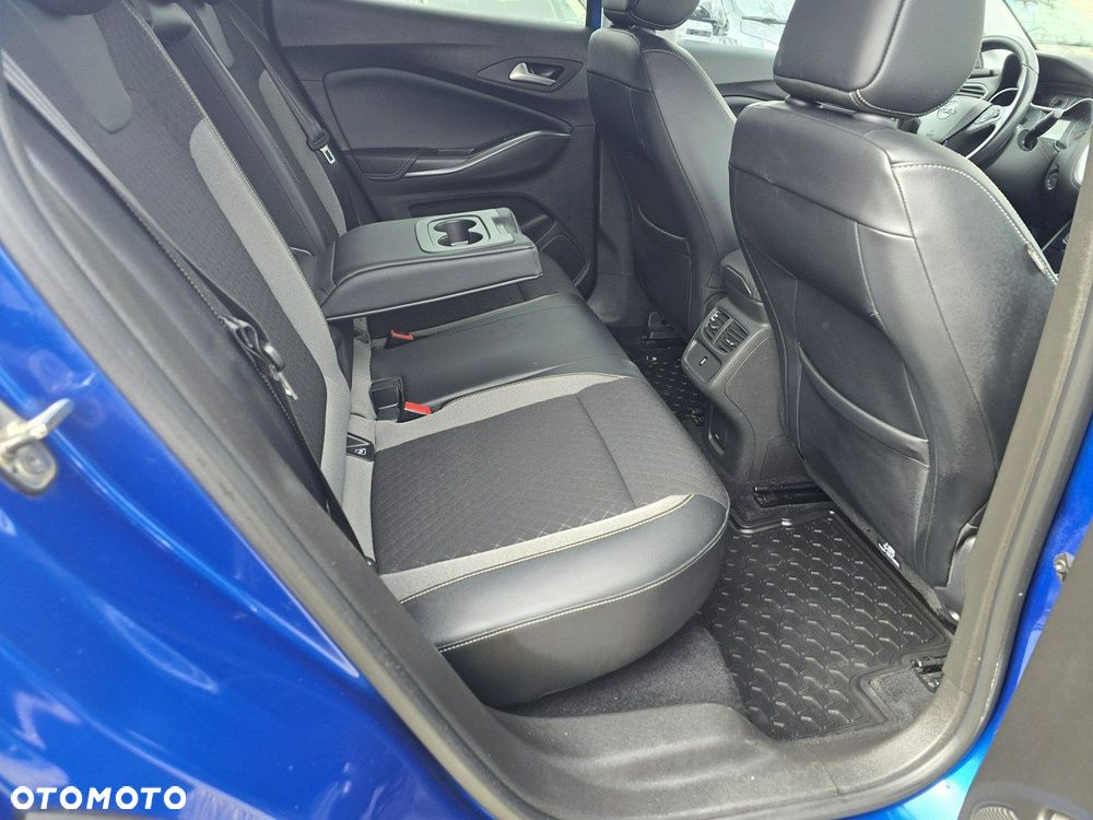 Opel Grandland X 1.2 T GPF Elegance S&S - 11