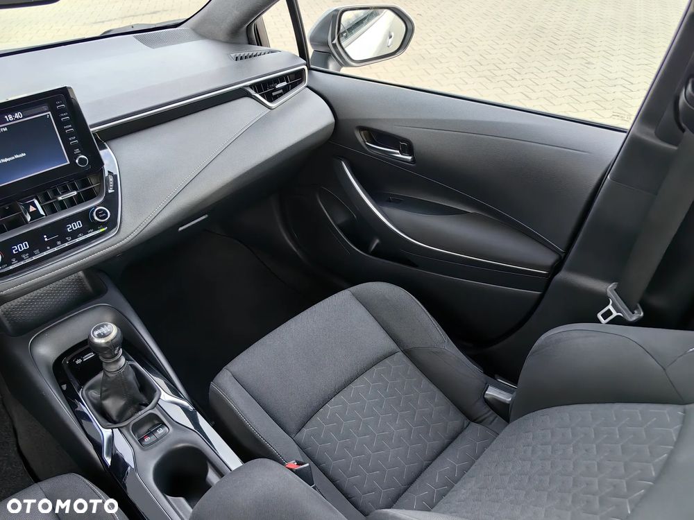 Toyota Corolla 1.2 T Selection - 8