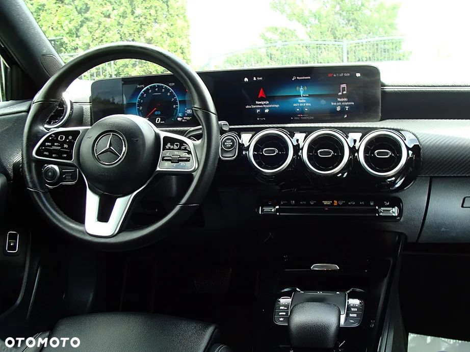 Mercedes-Benz Klasa A 250 e PHEV Progressive 8G-DCT - 14