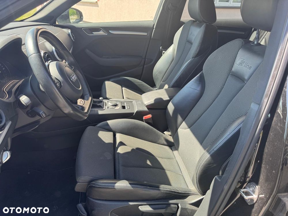 Audi A3 Sportback 1.6 TDI (clean diesel) S line Sportpaket - 12