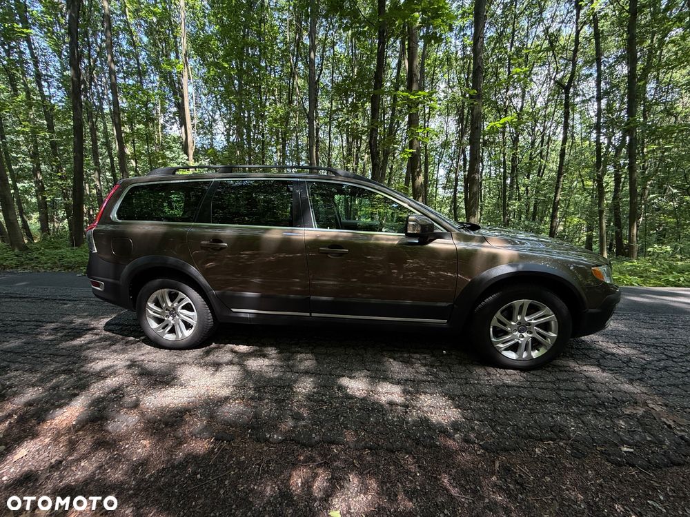 Volvo XC 70 D5 AWD Dynamic Momentum - 12