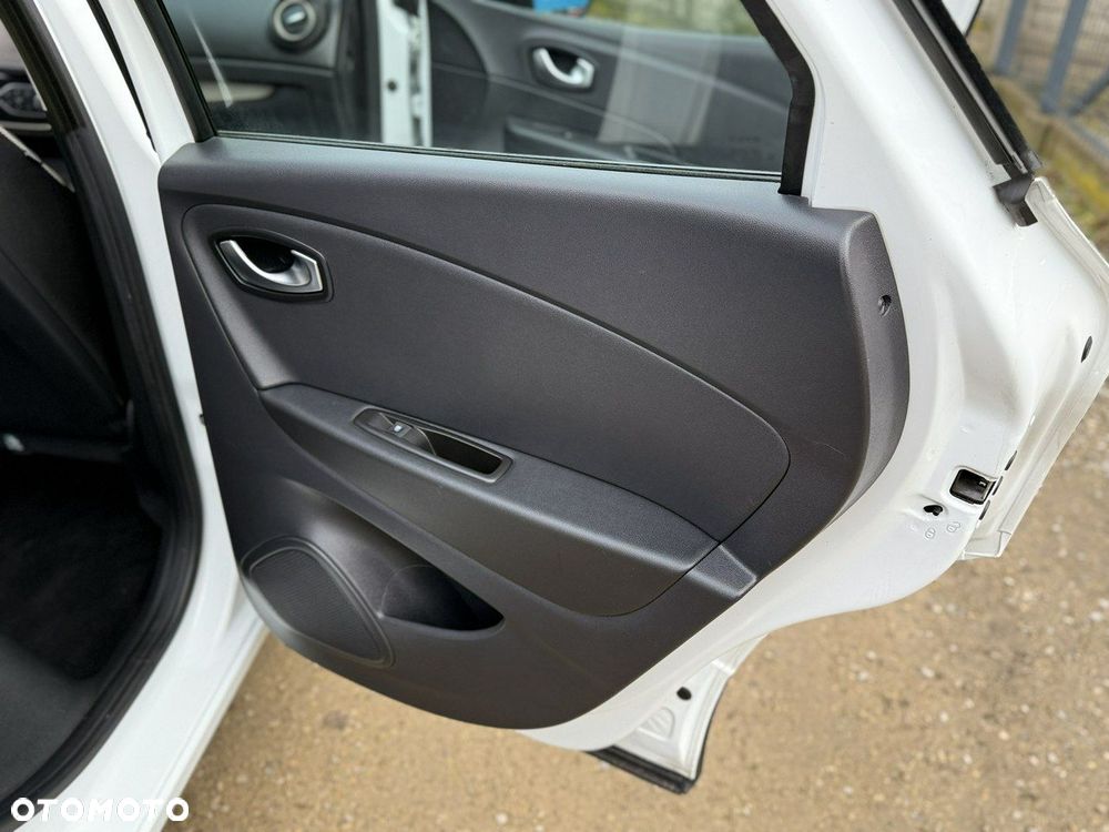 Renault Captur - 22