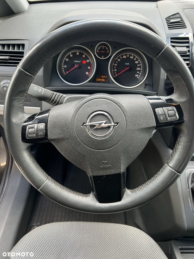 Opel Zafira - 7