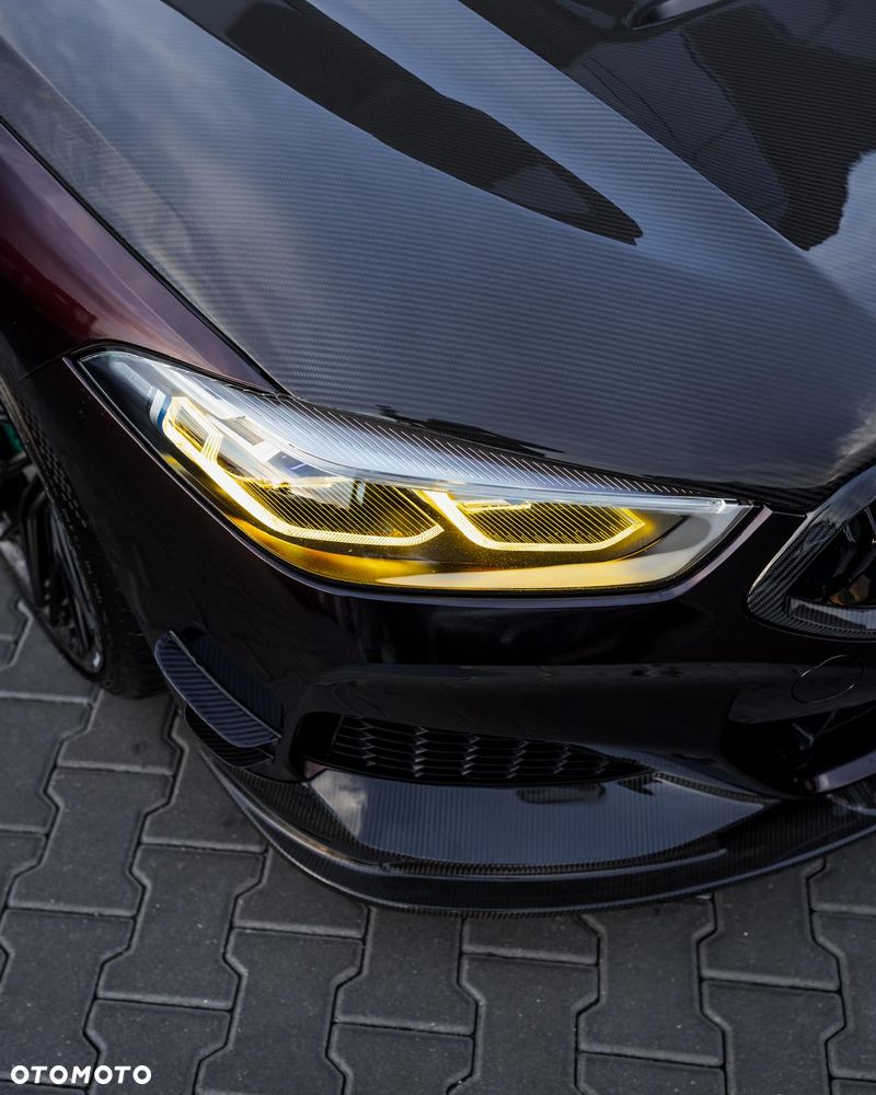 BMW Seria 8 - 26