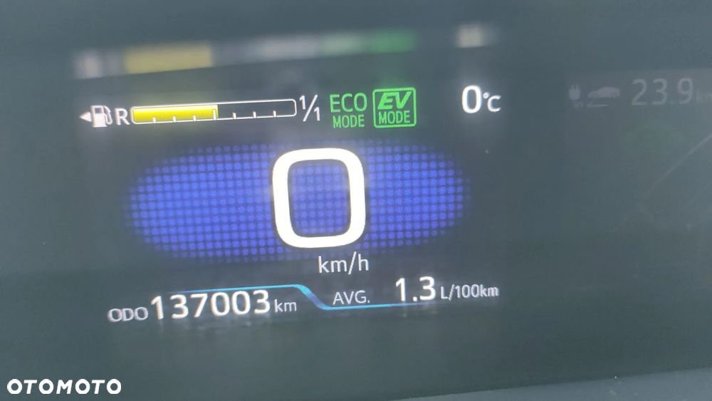 Toyota Prius 1.8 Hybrid Executive - 14