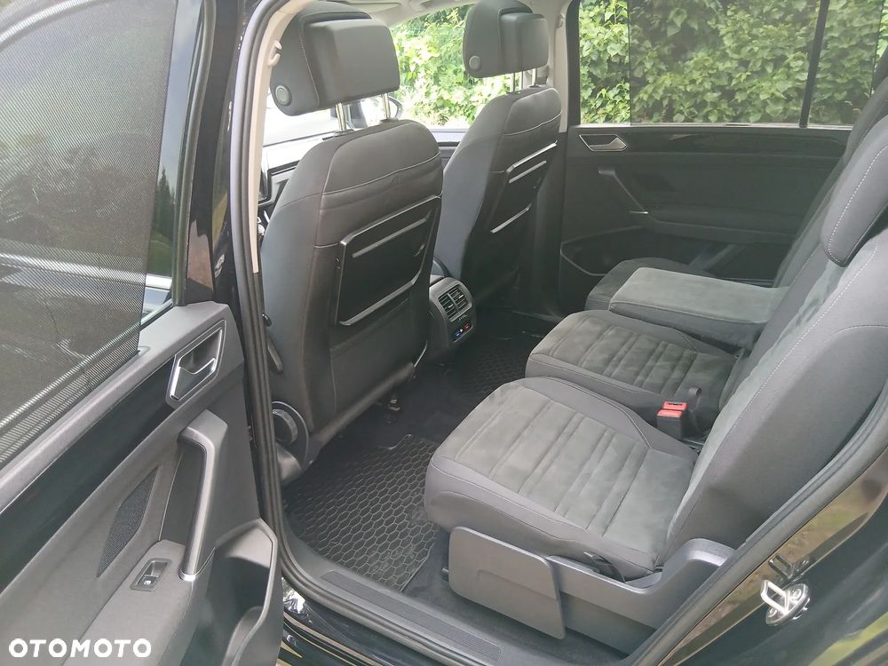 Volkswagen Touran 2.0 TDI SCR DSG Highline - 11