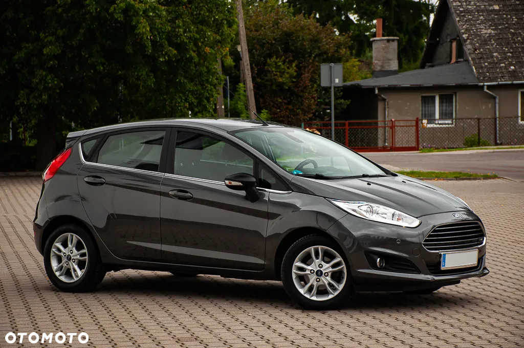 Ford Fiesta 1.0 EcoBoost Titanium - 18