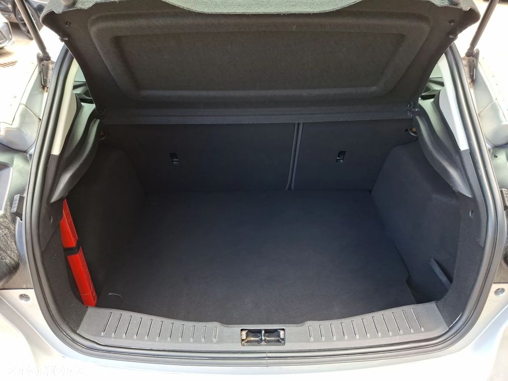 Ford Focus 1.0 EcoBoost Titanium - 30