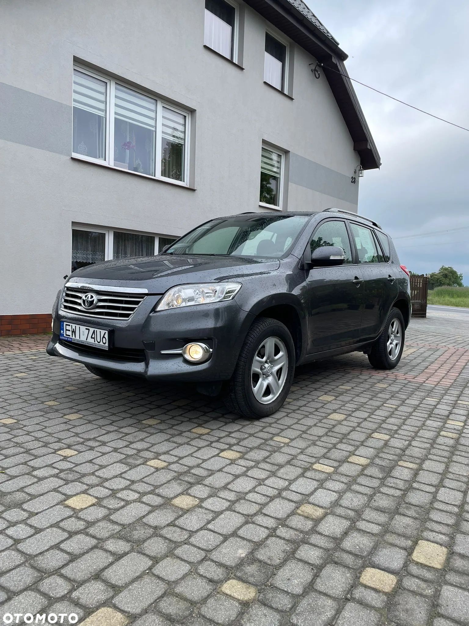 Toyota RAV4 2.0 VVT-i 2010 - 1