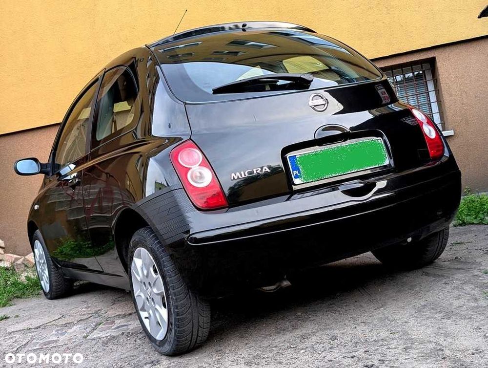 Nissan Micra - 2