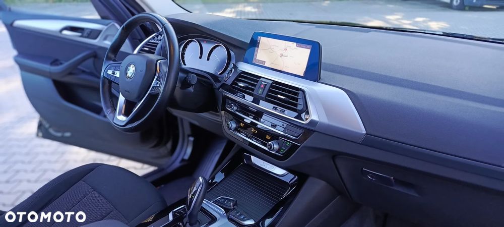 BMW X3 sDrive18d - 7
