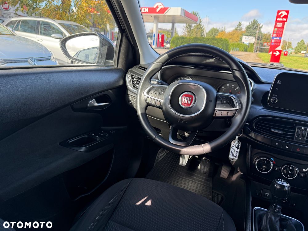 Fiat Tipo 1.4 T-Jet 16v Lounge - 14