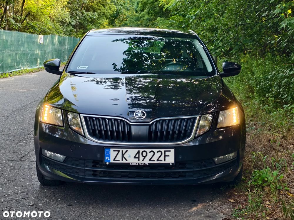 Skoda Octavia 2.0 TSI Ambition DSG - 1