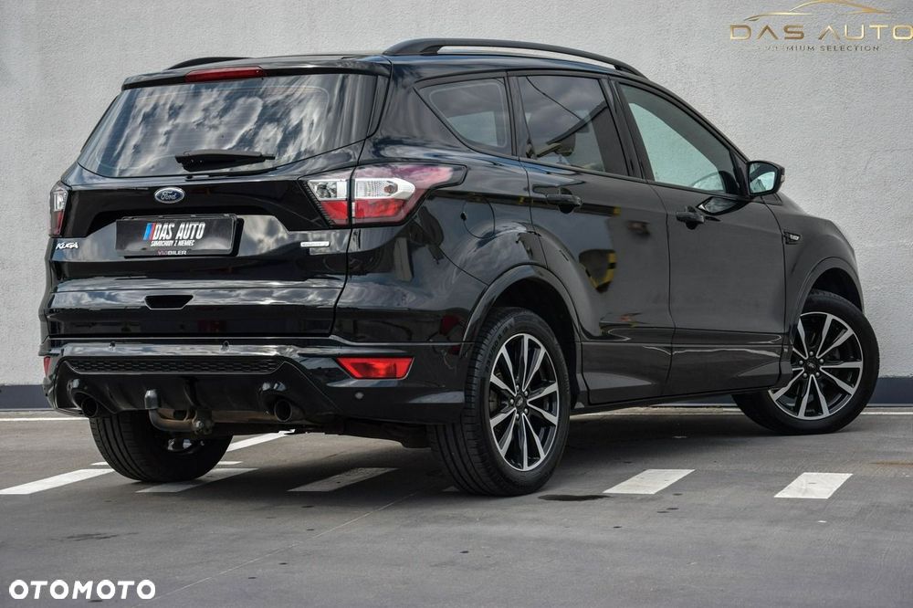 Ford Kuga 1.5 EcoBoost 2x4 ST-Line - 14