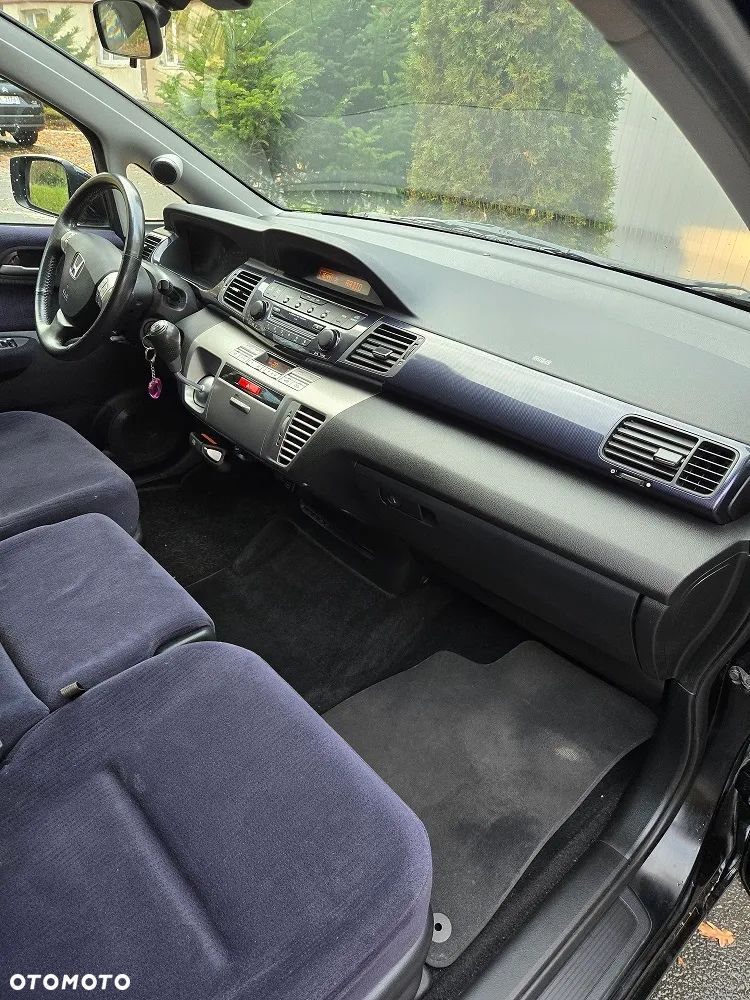 Honda FR-V 1.8 Executive - 16