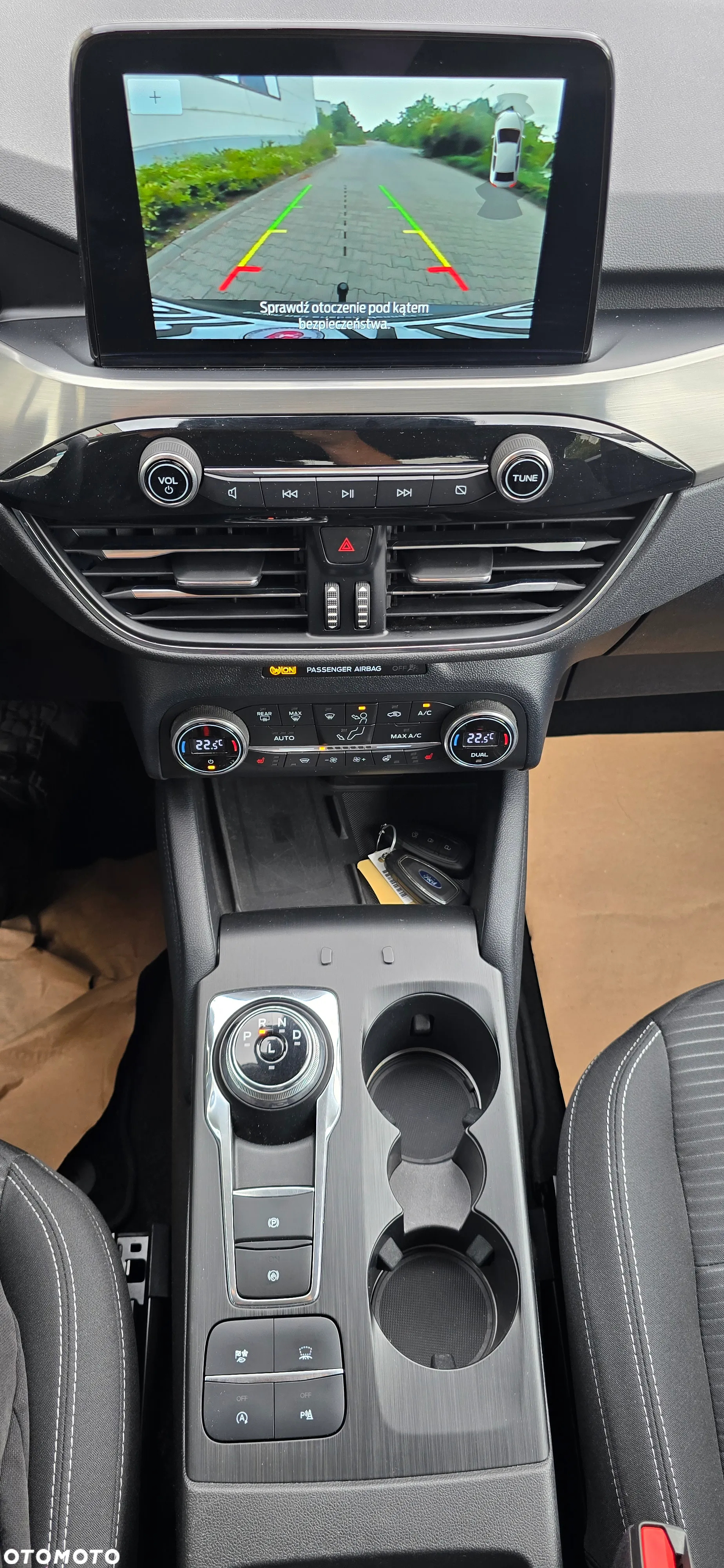 Ford Kuga 2.0 EcoBlue 4x4 TITANIUM - 18