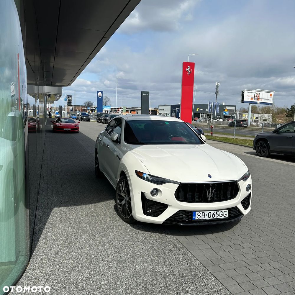 Maserati Levante Q4 GranSport - 13