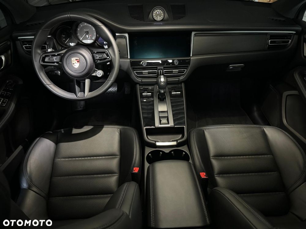 Porsche Macan T - 20