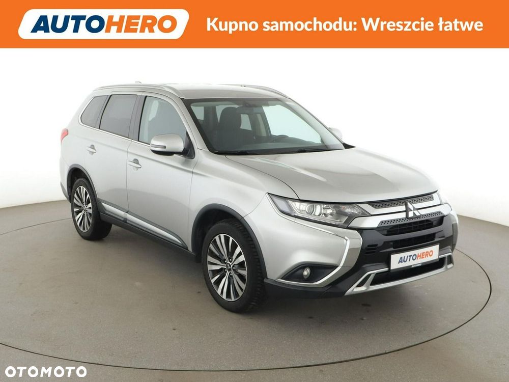 Mitsubishi Outlander 2.0 2WD CVT Diamant Edition+ - 11