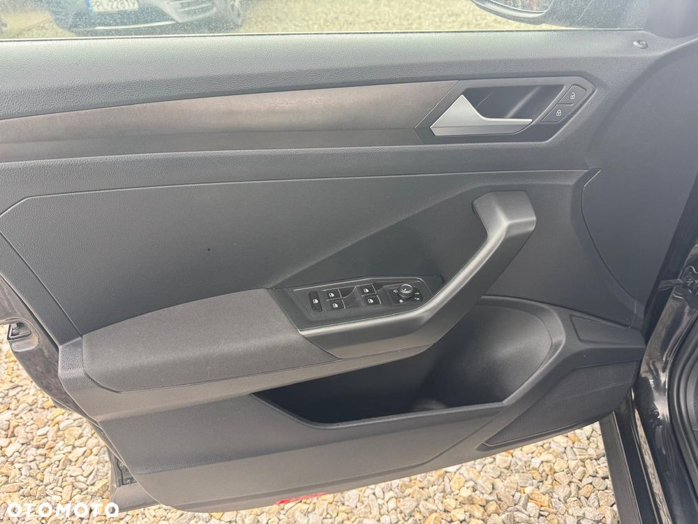 Volkswagen T-Roc 1.6 TDI SCR Style - 21