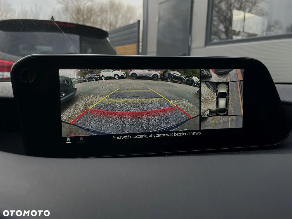 Mazda 3 e-SKYACTIV-G 2.0 M HYBRID - 25