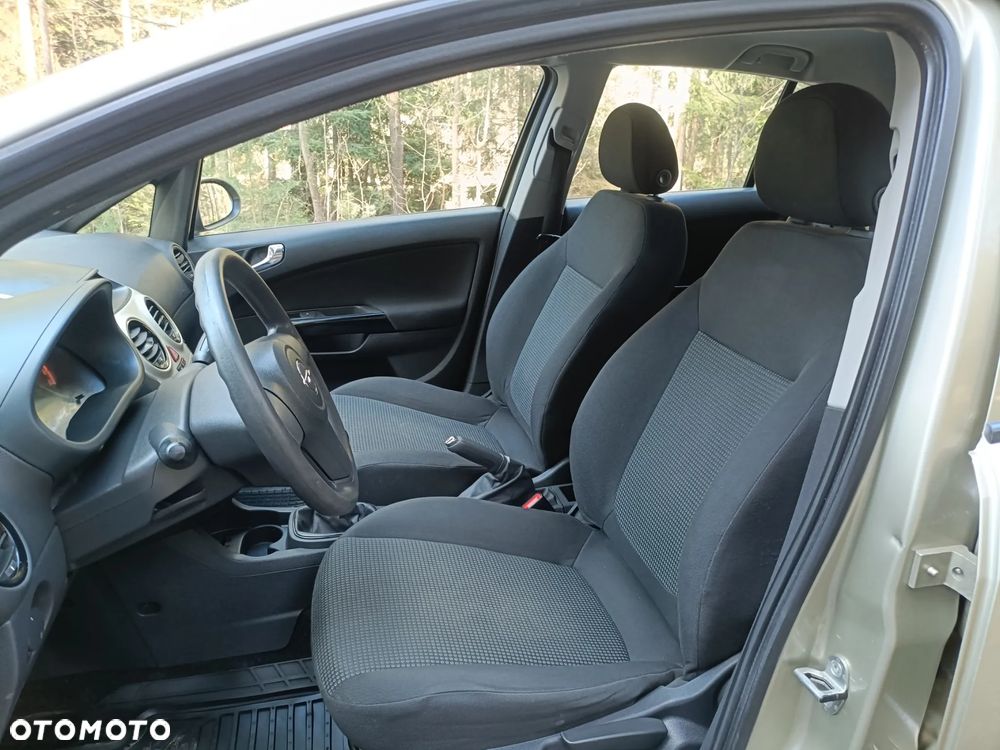 Opel Corsa 1.2 16V Enjoy - 13