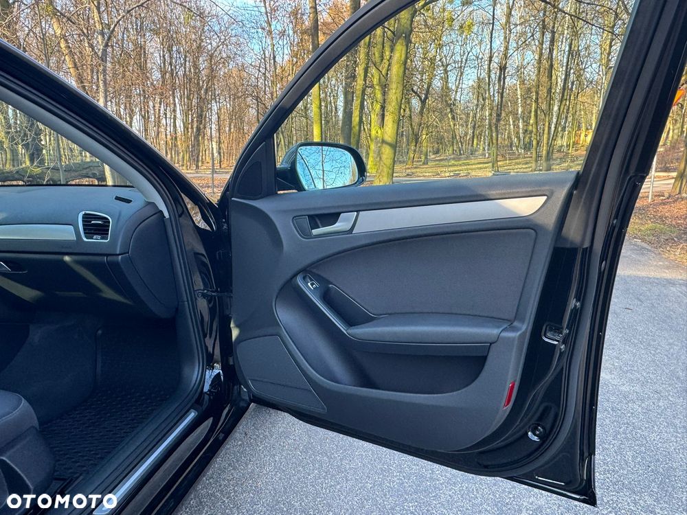 Audi A4 Avant 2.0 TDI - 14